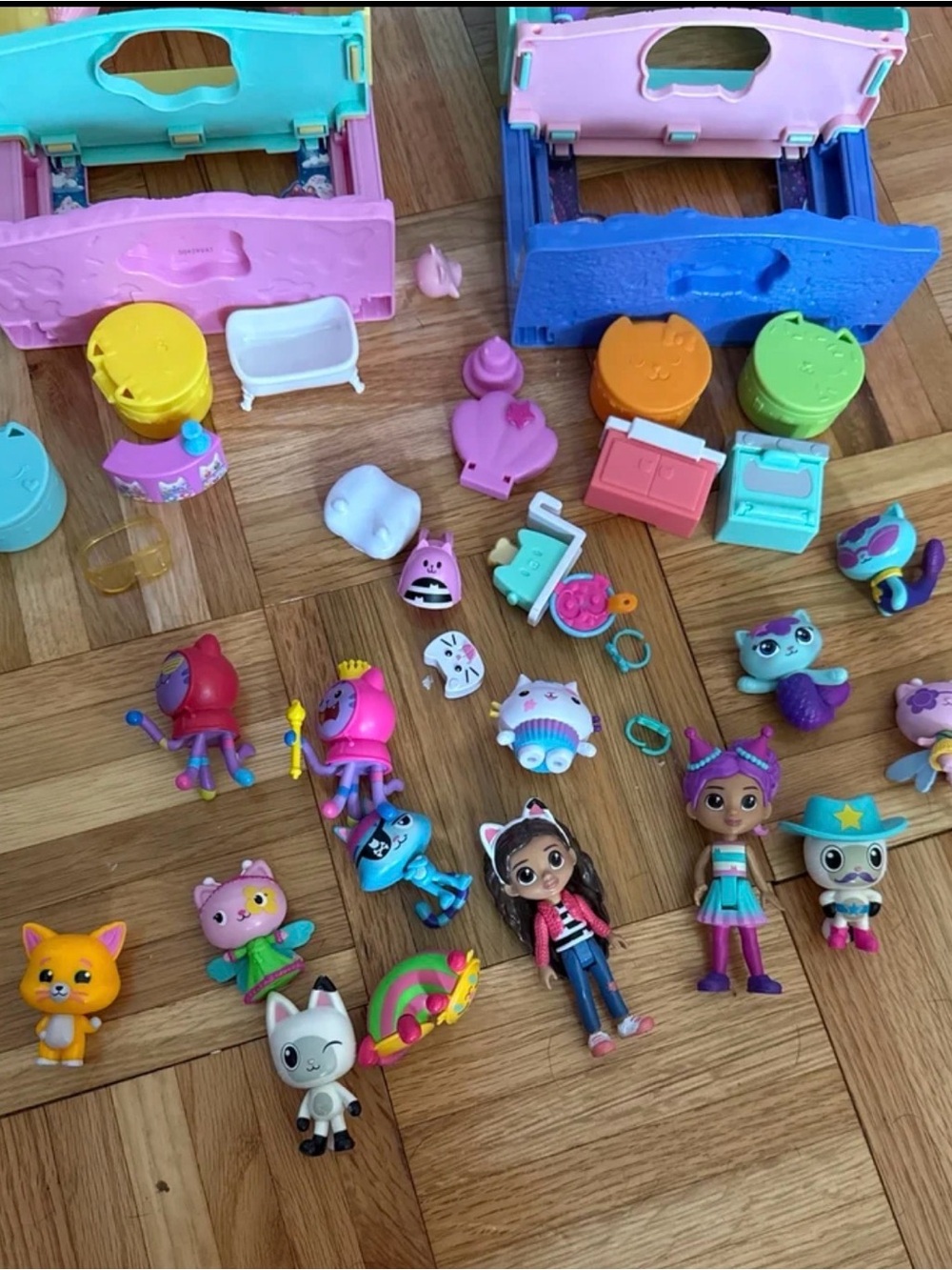 Gabby’s dollhouse toys - Picture 3 of 3